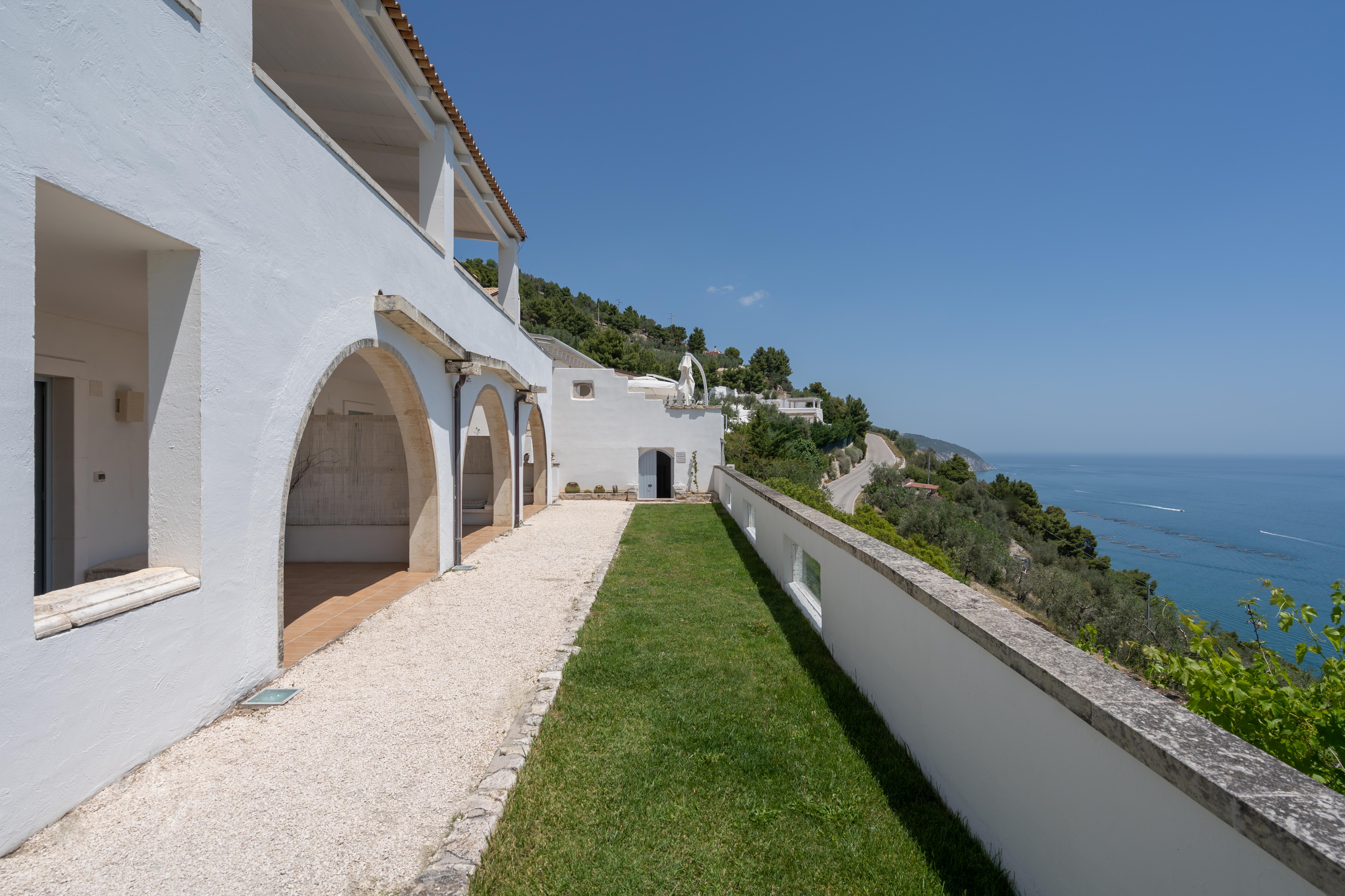 La Locanda Del Carrubo Mattinata Luaran gambar